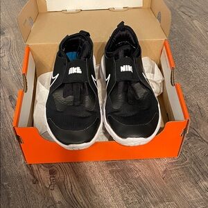 Nike Kids Black and White Sneakers